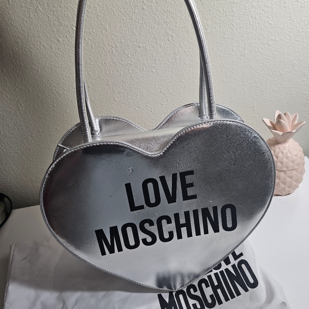 Love Moschino Heart Shaped Medium Handbag